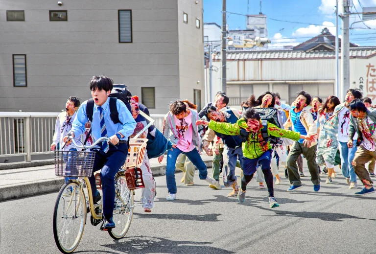 eiji-akaso-zom-100